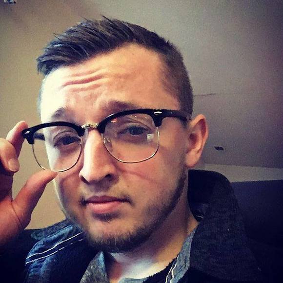 Meet your Posher, Eric - Picture 1 of 1